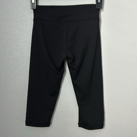 Cute black knee length leggings - Picture 4 of 6